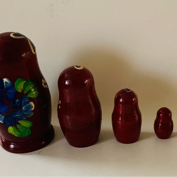 Nesting Dolls matryoshka handcrafted - Picture 6 of 10